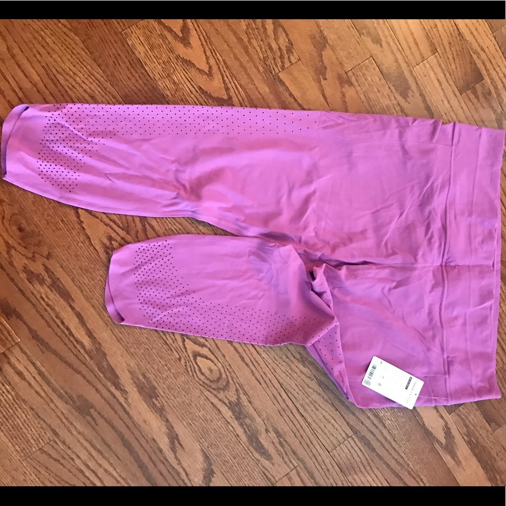 Athleta Chakra 7/8 Tight